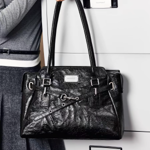 Charlotte's Obsidian Grandeur Boxing HandBag - Image 4