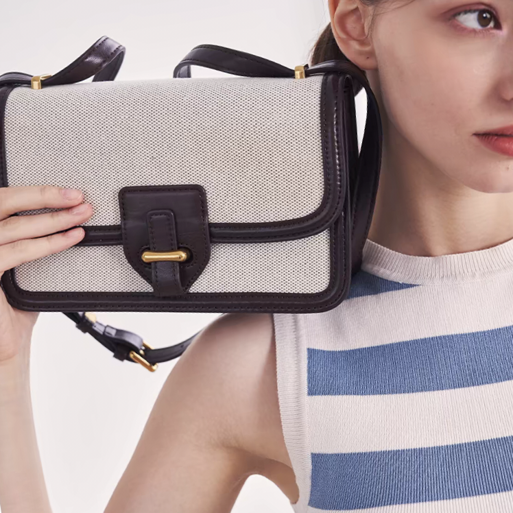 Aria of Canvas & Leather: Shoulder Bag with Gilded Clasp